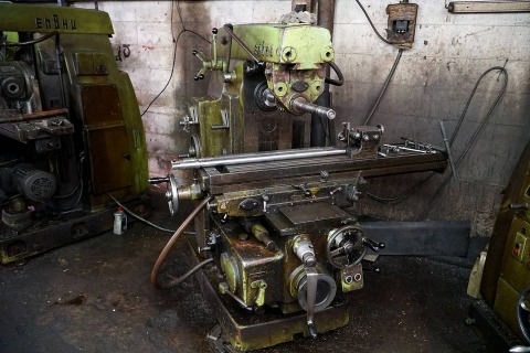 เครื่องล้อมีดเดี่ยว